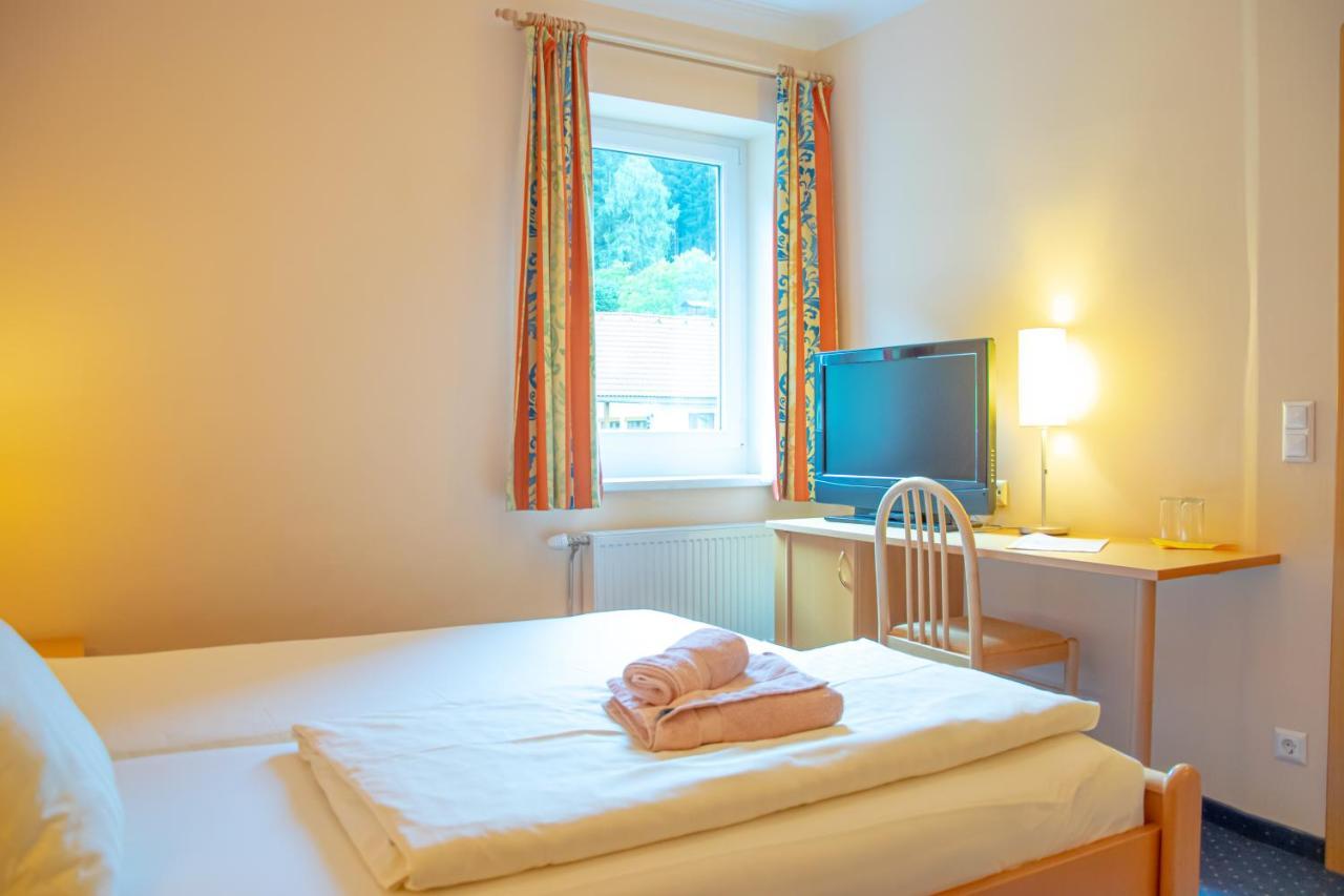 Strandhotel Burgstaller Feld am See Exterior photo
