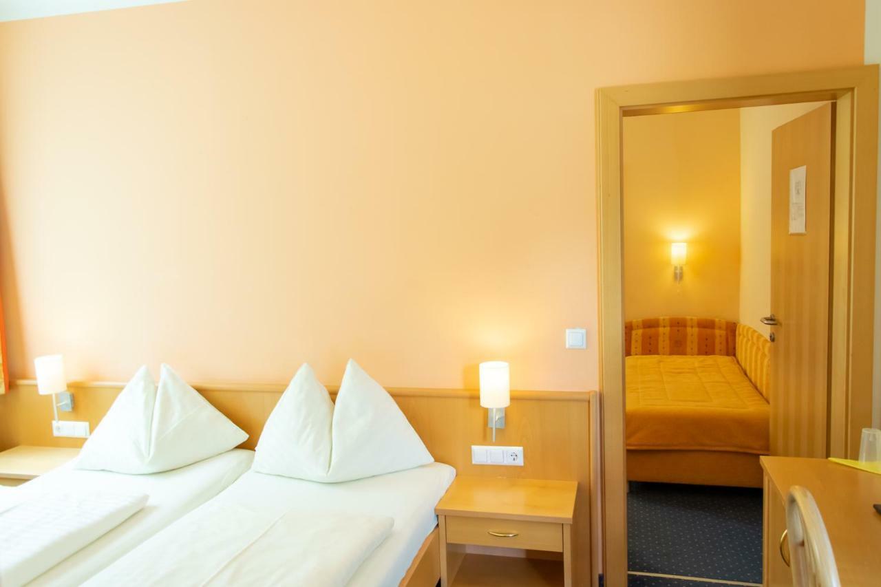 Strandhotel Burgstaller Feld am See Exterior photo